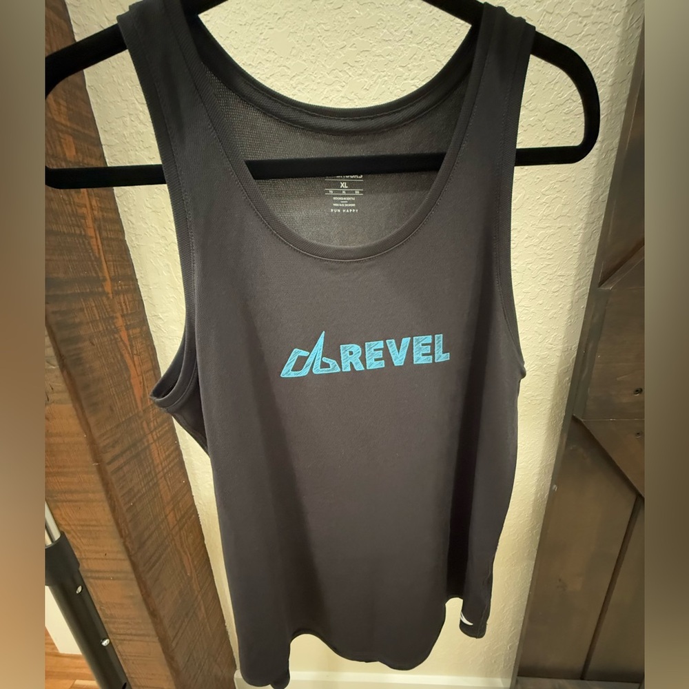 Brooks XL Black Performance Shirt